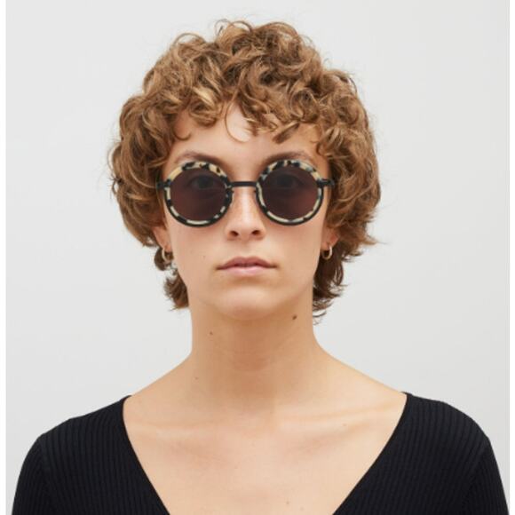 Mykita Unisex Black/Cream Phillys 953 Round Sunglasses - Picture 1 of 10